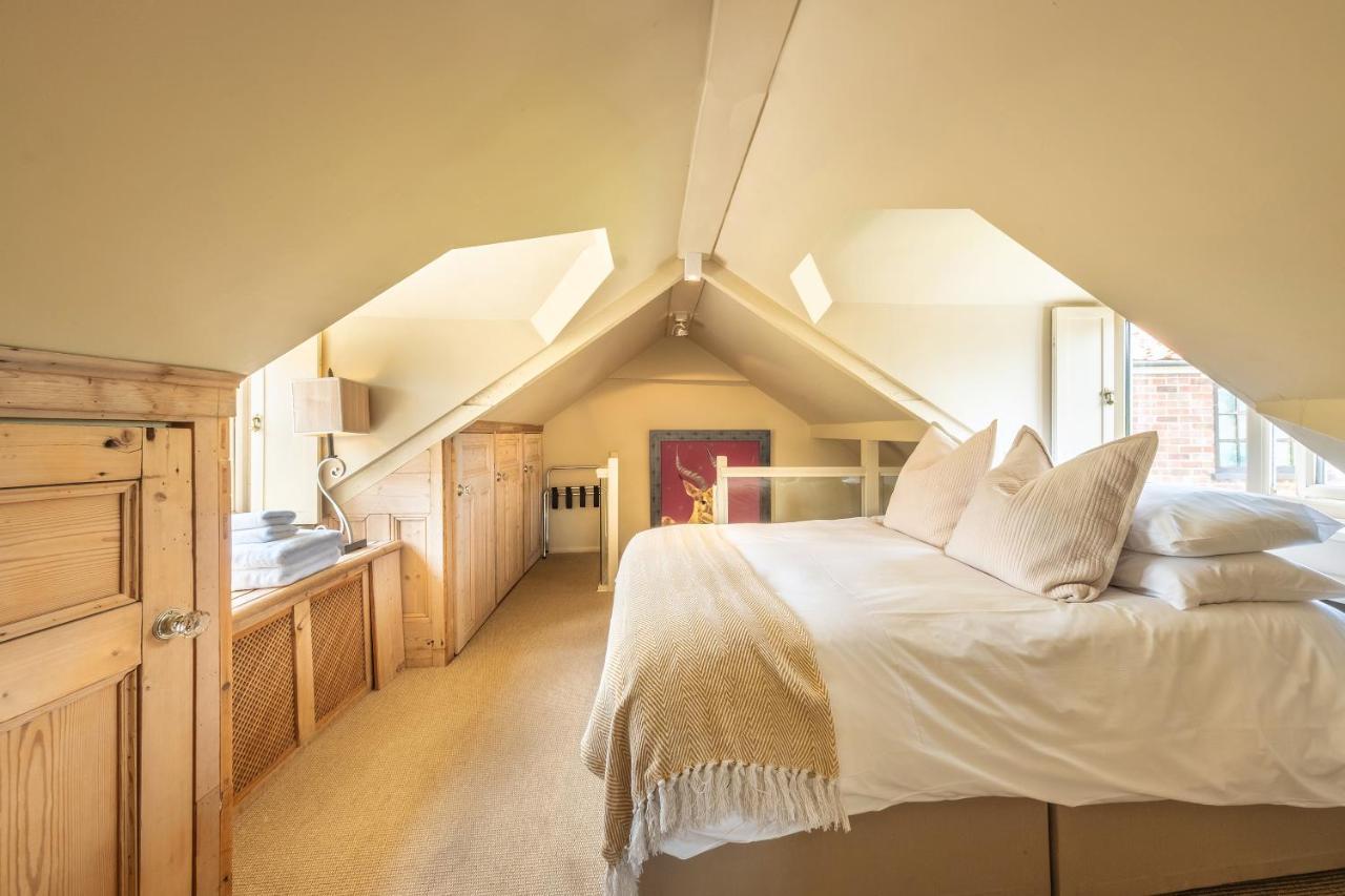 Wiveton Bell Hotel Blakeney  Kültér fotó