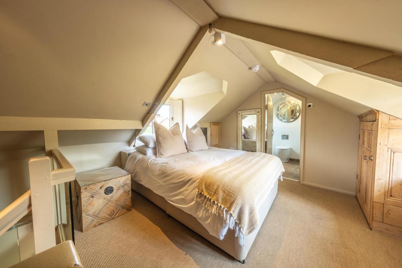 Wiveton Bell Hotel Blakeney  Kültér fotó